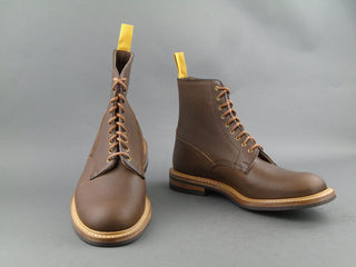 Tramping Boot - Horween Heavy Horse Oak