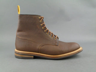 Tramping Boot - Horween Heavy Horse Oak