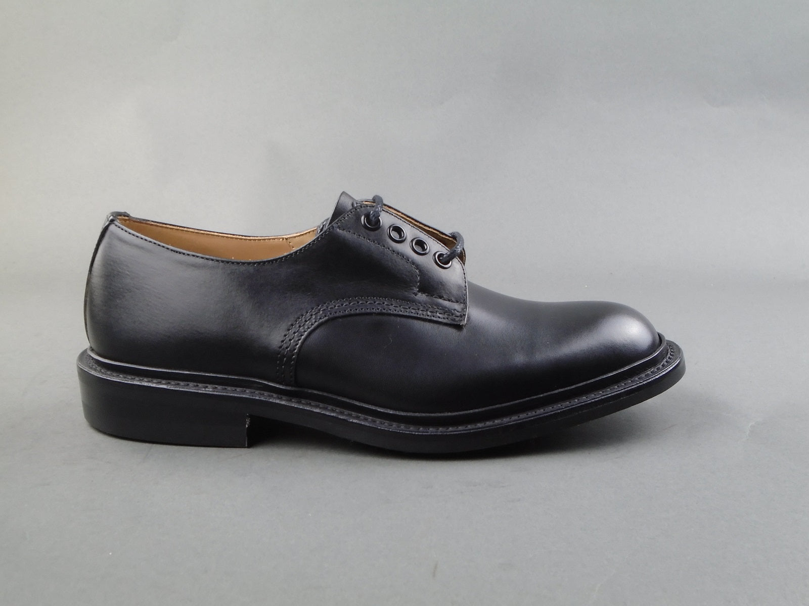 Daniel Derby Shoe – Tricker's Factory Shop