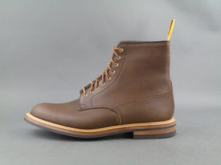 Tramping Boot - Horween Heavy Horse Oak