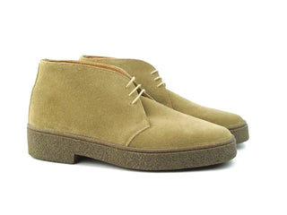 Chukka Boots - Light Brown Suede