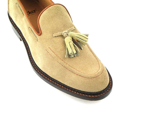 Elton Tassel Loafer - Milkshake Suede