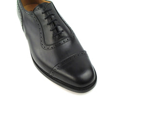Belgrave U Throat Oxford - Black Calf Junior