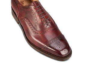 Kensington Toecap Oxford City Shoe - Burgundy Museum Calf - R E Tricker Ltd