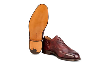 Kensington Toecap Oxford City Shoe - Burgundy Museum Calf - R E Tricker Ltd