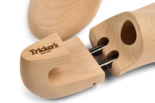 NATURAL LIME WOOD SHOE TREE - R E Tricker Ltd